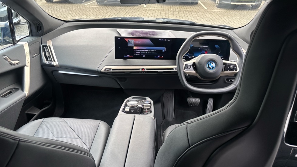 BMW iX M Sport Blue #4