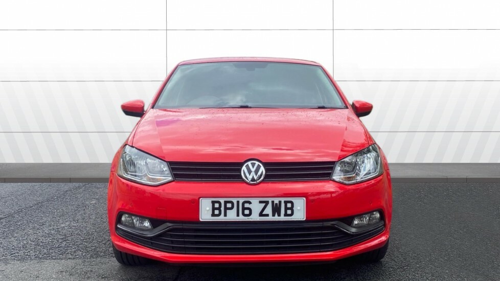 Volkswagen Polo Match Red #3
