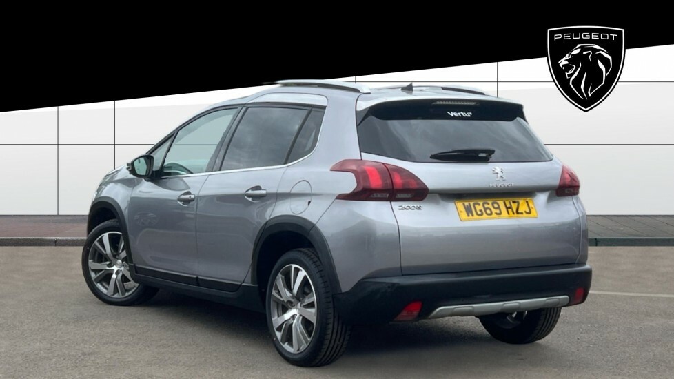 Peugeot 2008 Allure Premium Grey #2