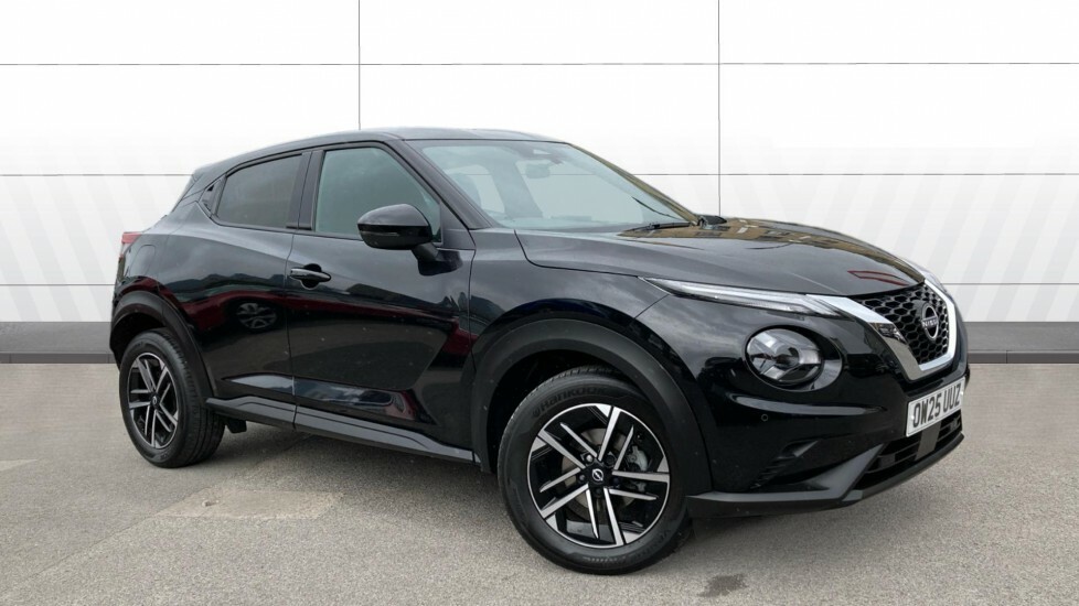 Nissan Juke N-connecta Black