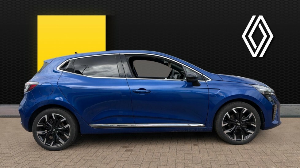 Renault Clio Techno Blue #5