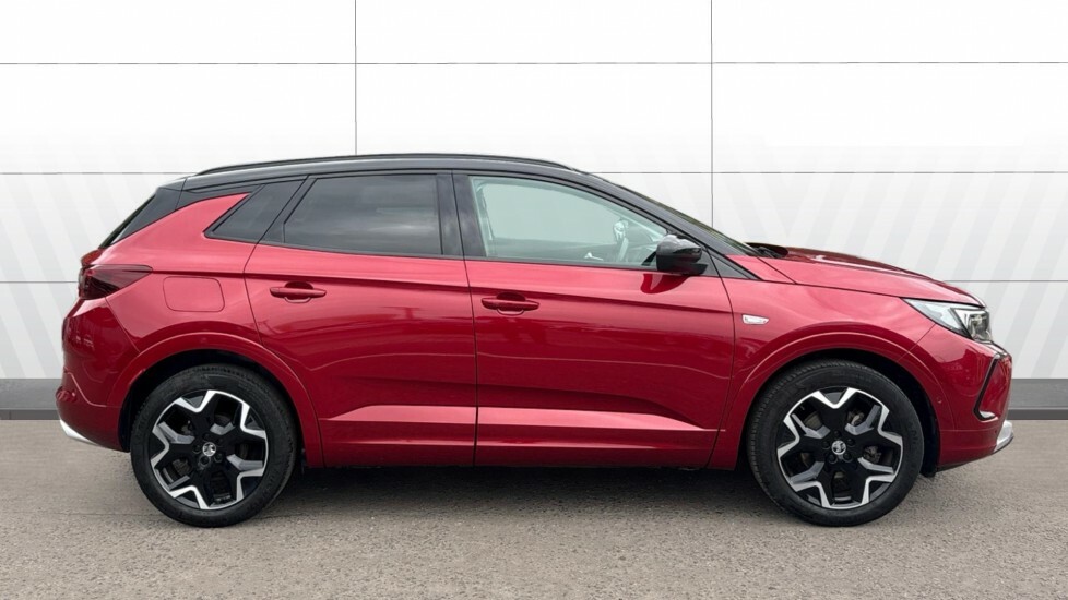 Vauxhall Grandland Ultimate Red #5