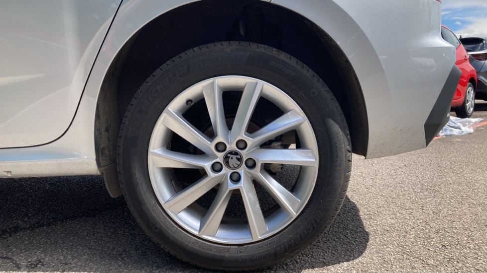 Skoda Kamiq Se Edition GL25VKH Silver #5
