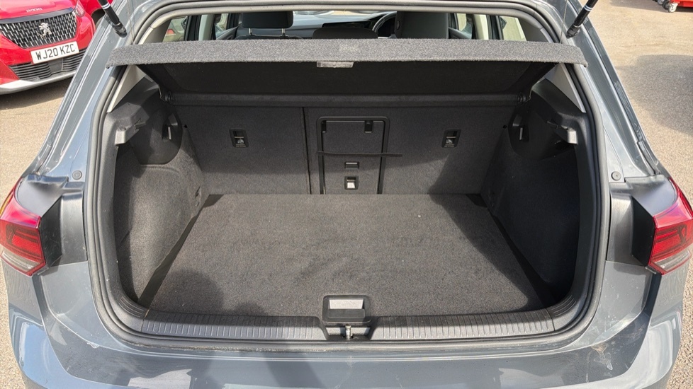 Volkswagen Golf Life Grey #6