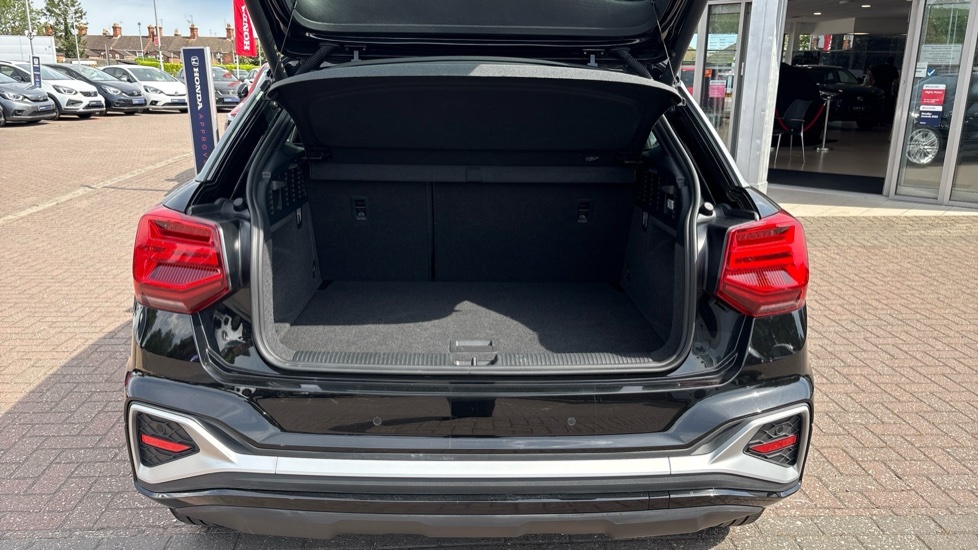 Audi Q2 S Line PG23LTY Black #4