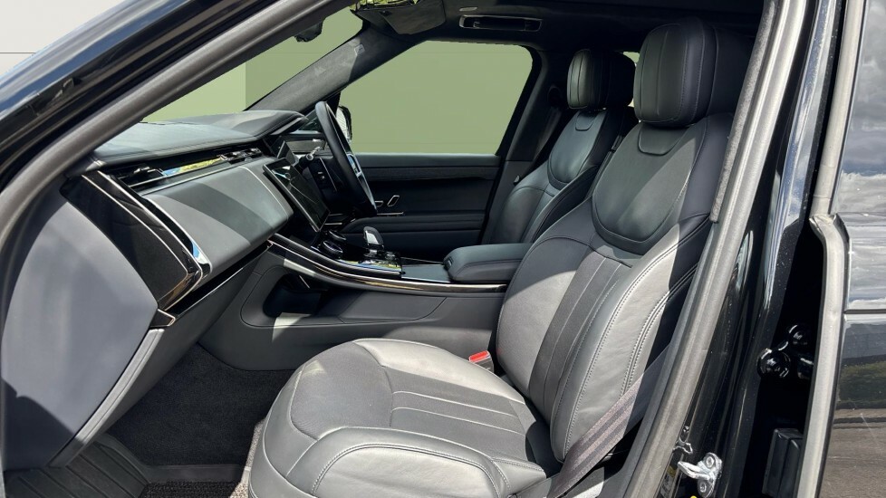 Land Rover Range Rover Sport Autobiography Black #3