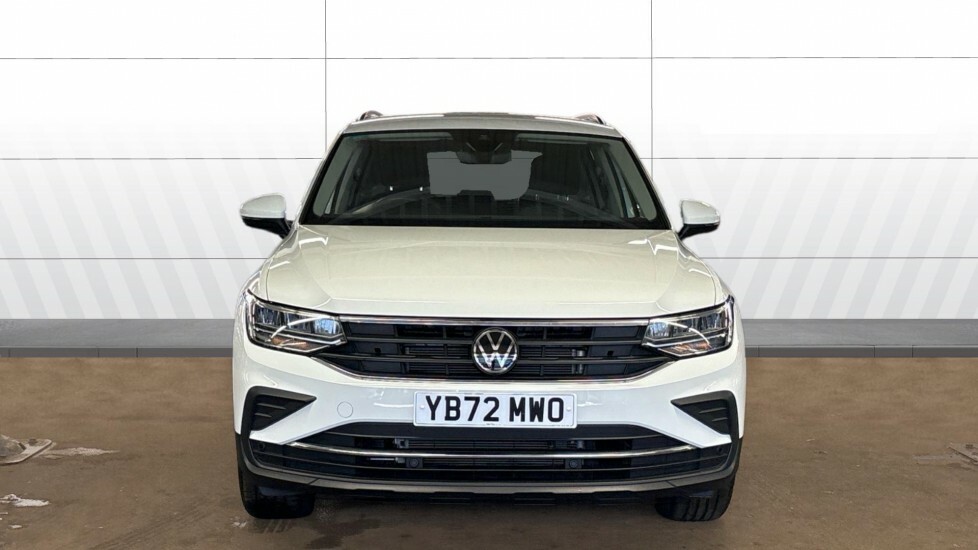 Volkswagen Tiguan Life YB72MWO White #3