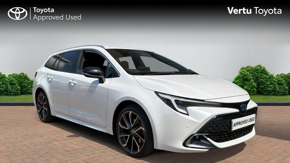 Toyota Corolla Excel White