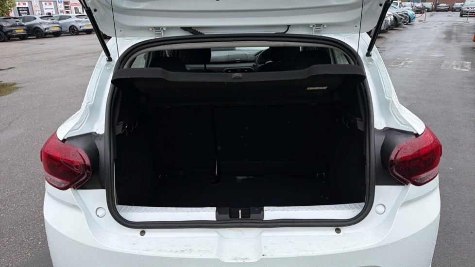 Dacia Sandero Essential WD23GYB White #4
