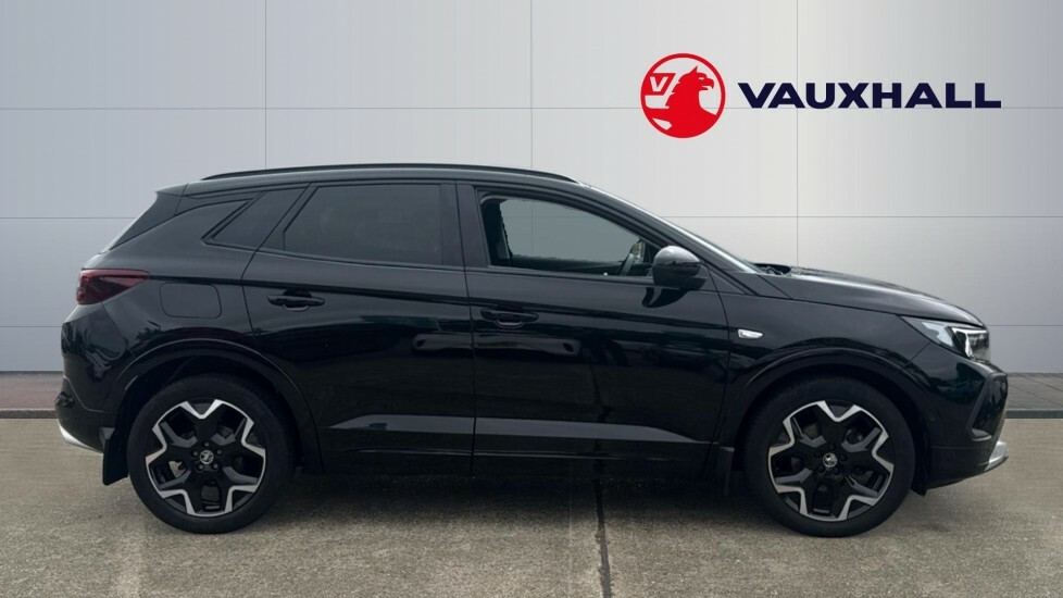 Vauxhall Grandland Ultimate Black #5
