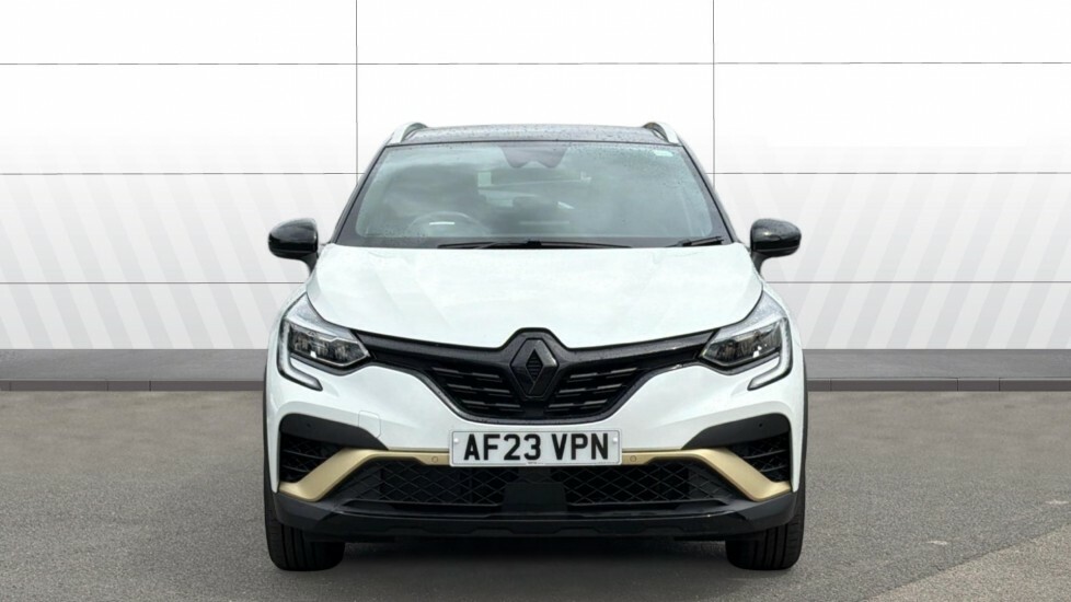 Renault Captur Engineered Black #3