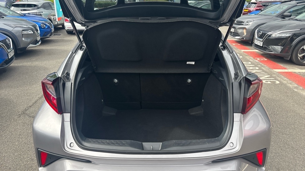 Toyota C-Hr Design Silver #4