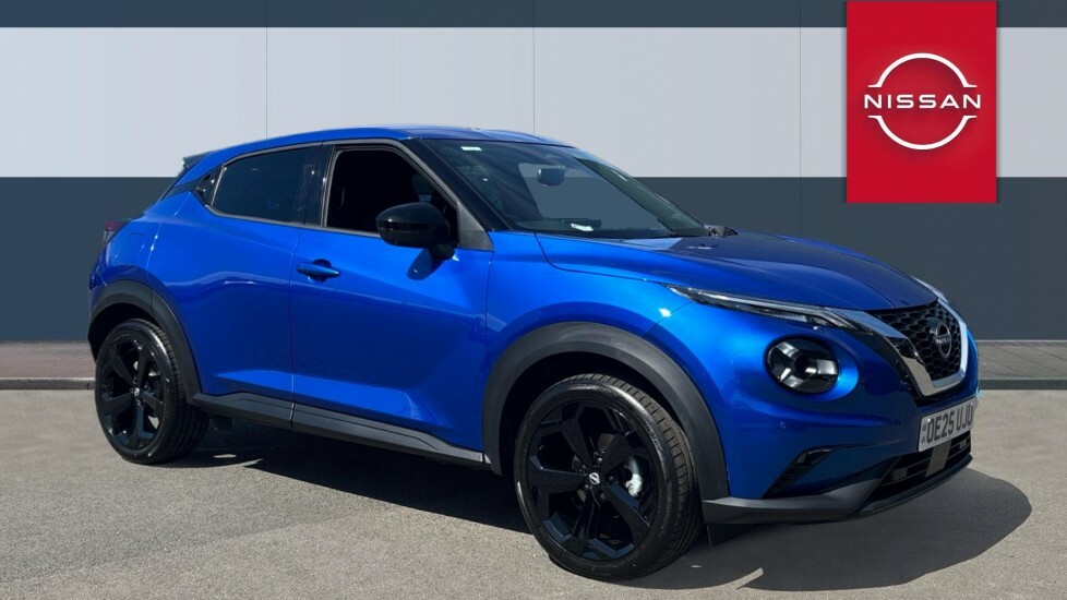 Nissan Juke Tekna Blue