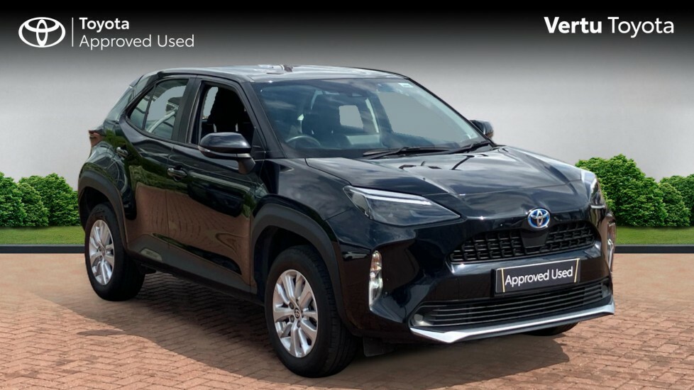 Toyota Yaris Cross Icon Black