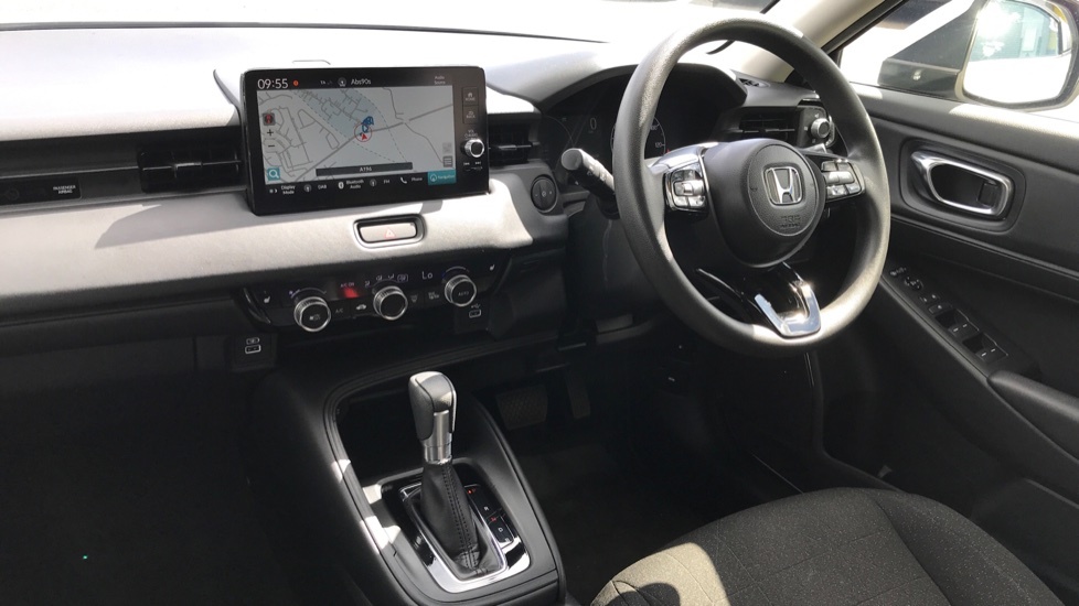 Honda Hr-V Elegance White #2