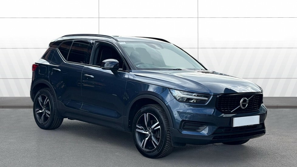 Volvo XC40 R Design Blue