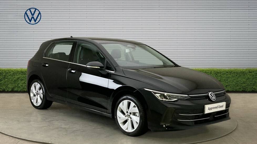 Volkswagen Golf Style Black