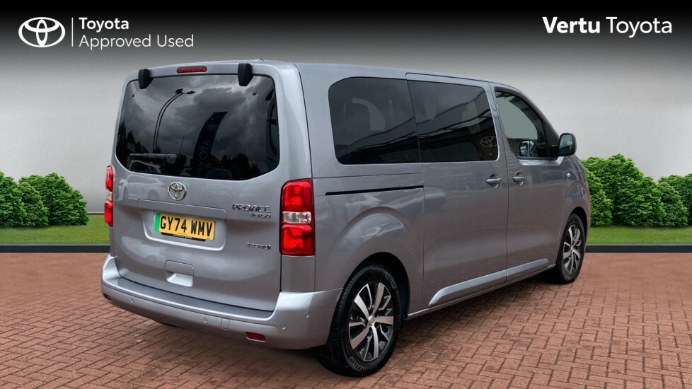 Toyota Proace Verso Design Silver #2