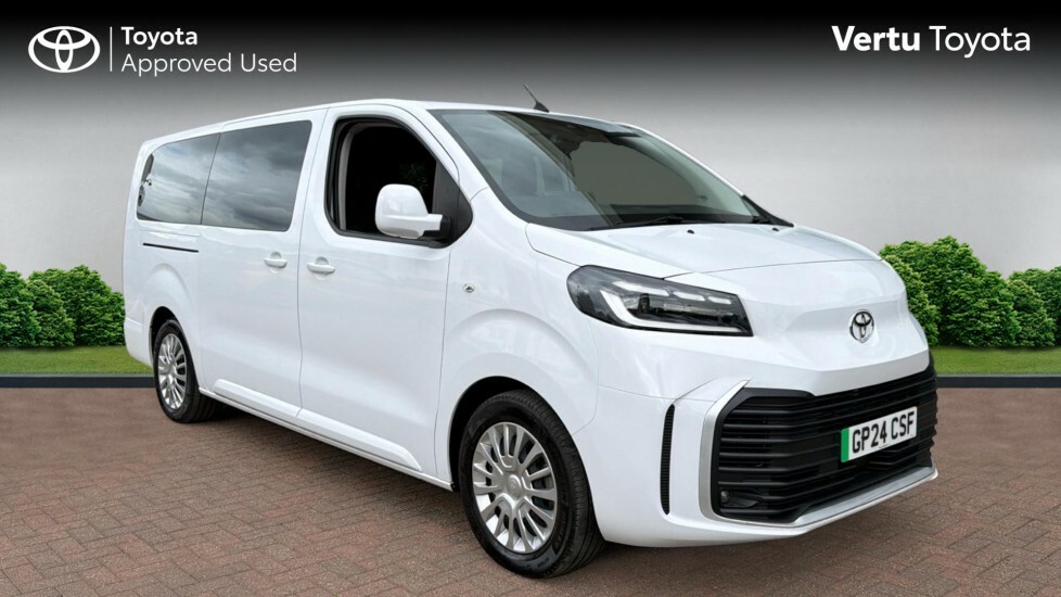 Toyota Proace Verso Icon White