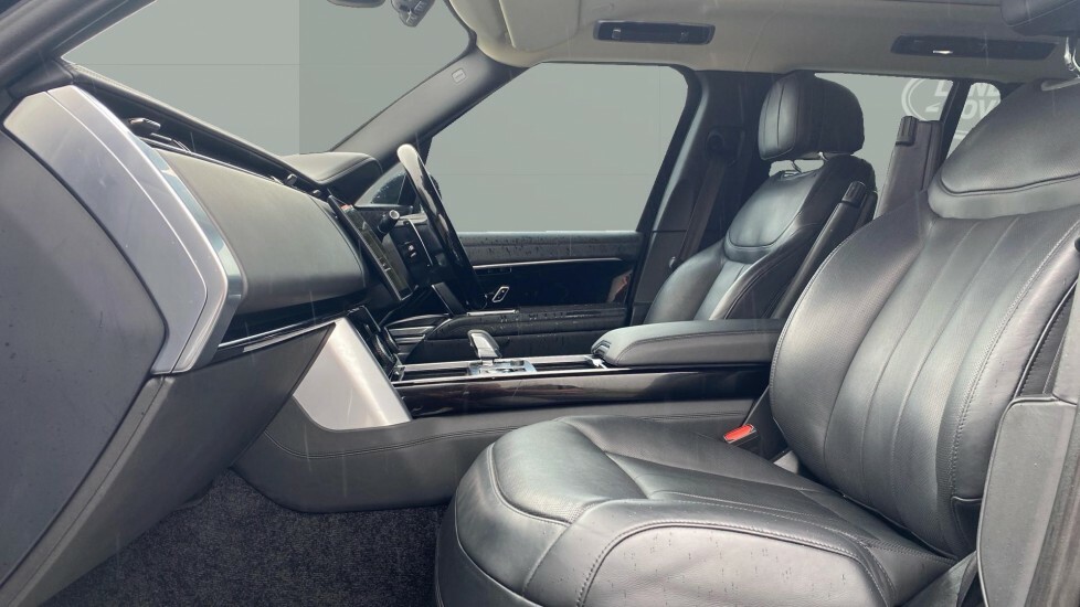 Land Rover Range Rover Autobiography Black #3