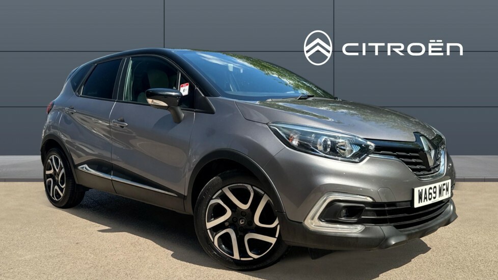 Renault Captur Iconic Black