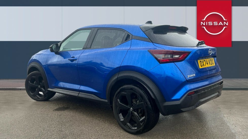 Nissan Juke Tekna Blue #2