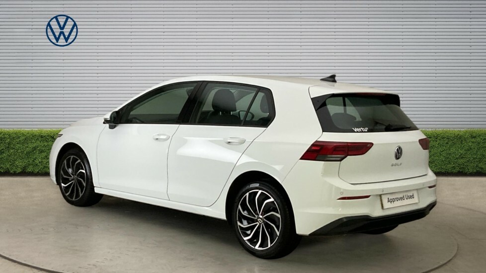 Volkswagen Golf Life White #3