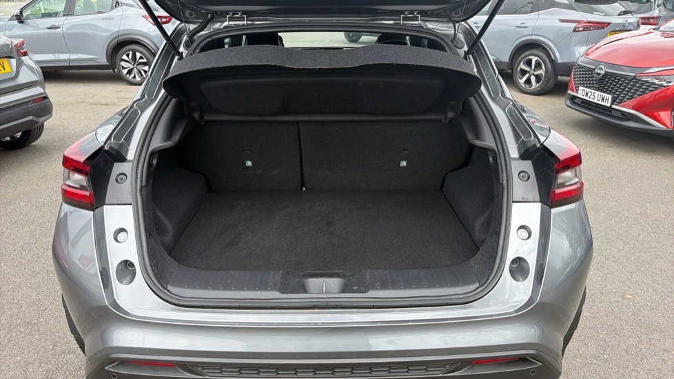 Nissan Juke Tekna Grey #4