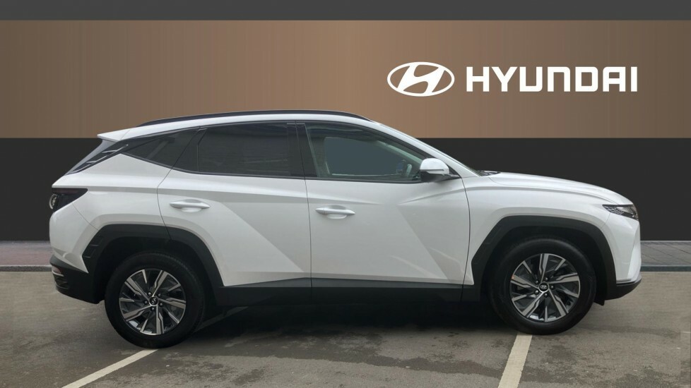 Hyundai Tucson Se Connect WU72VXG White #5
