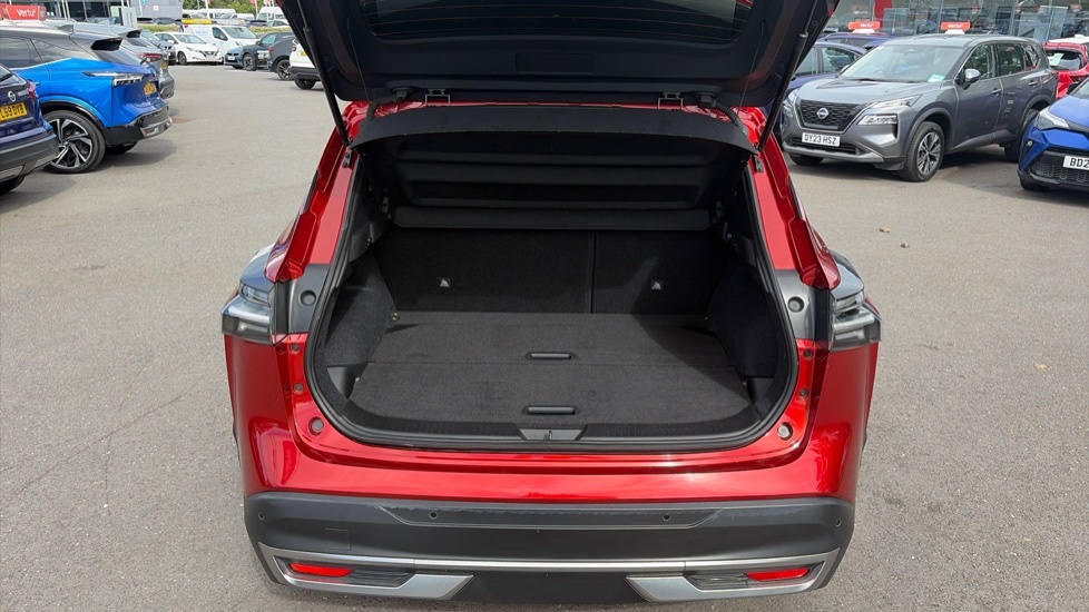 Nissan Qashqai N-connecta OW25UWH Red #4