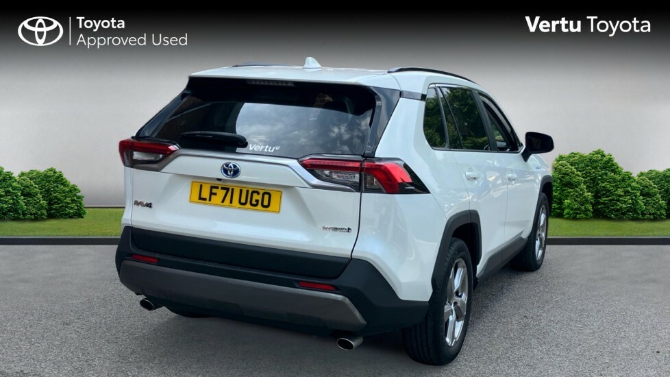Toyota Rav 4 Design White #2