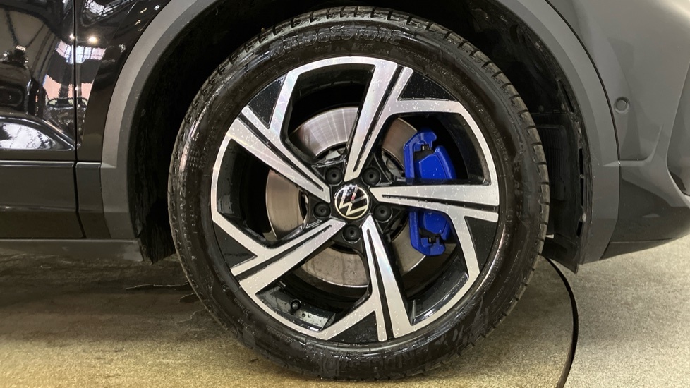 Volkswagen T-Roc R Black #5