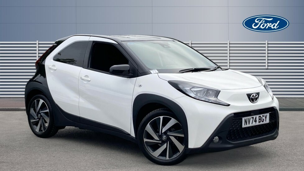 Toyota Aygo X Edge White