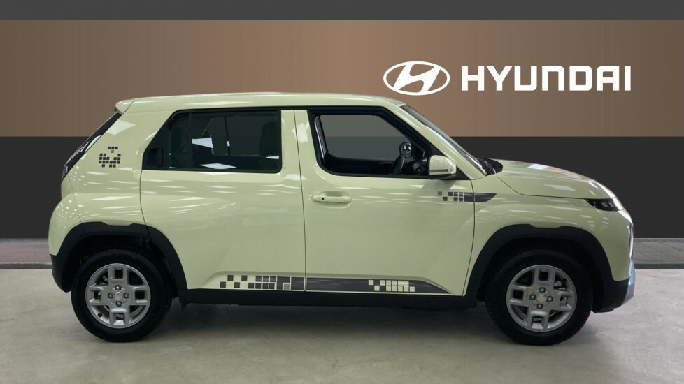 Hyundai Inster 01 Yellow #5
