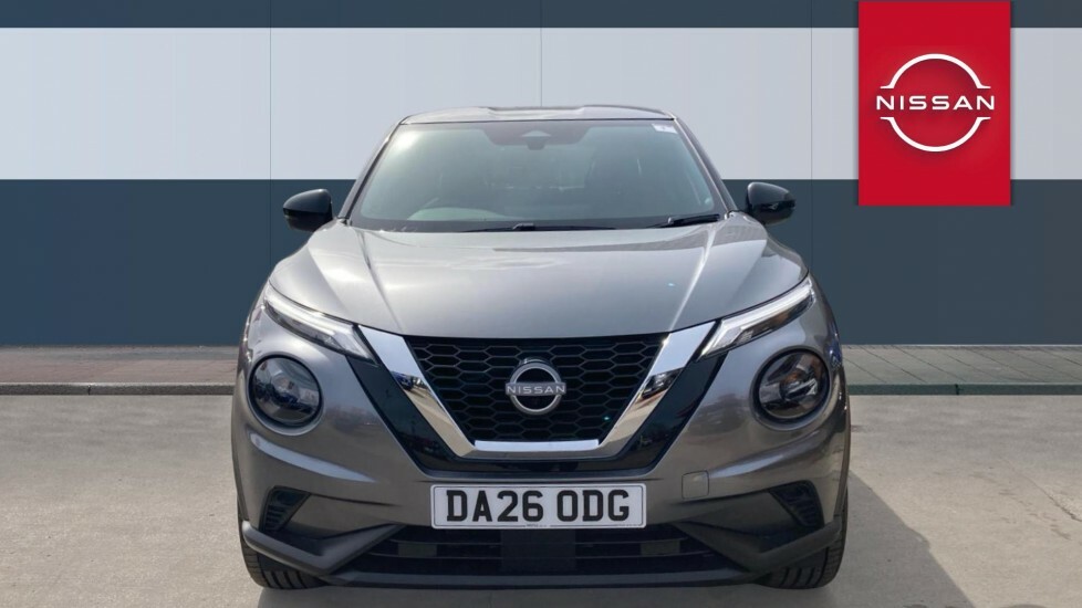 Nissan Juke Tekna Grey #3