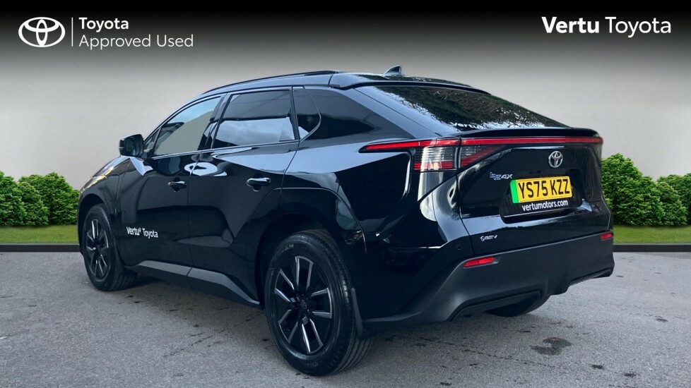 Toyota bZ4X Design Black #4