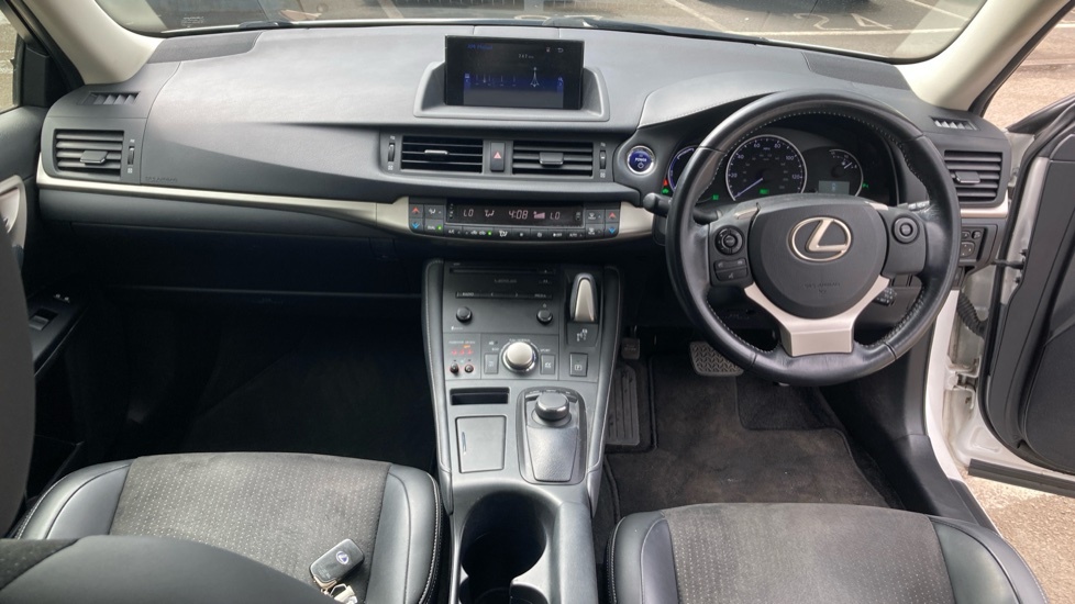 Lexus CT Advance Plus Black #6