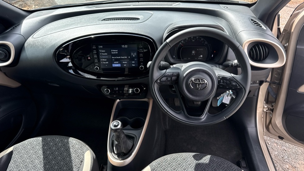 Toyota Aygo X Edge Beige #6