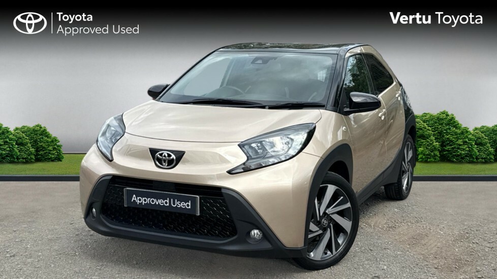 Toyota Aygo X Edge Beige #3