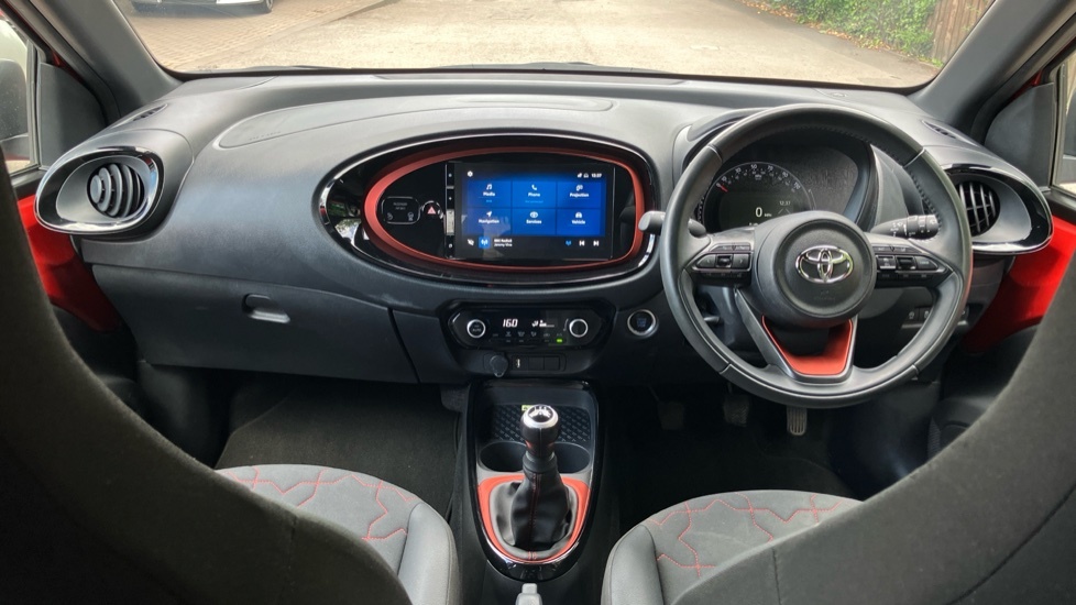Toyota Aygo X Exclusive Red #6