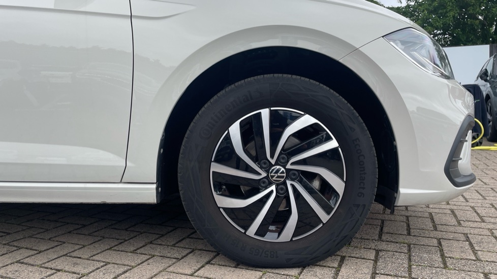 Volkswagen Polo Life Grey #5