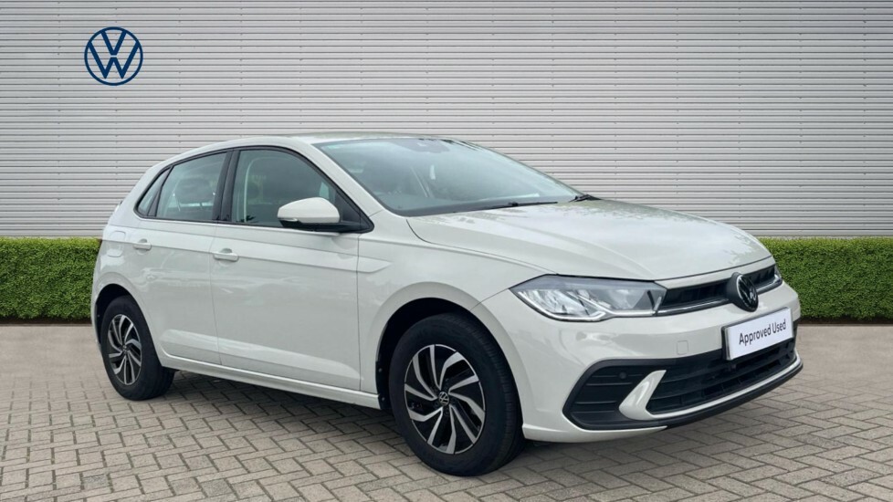 Volkswagen Polo Life Grey