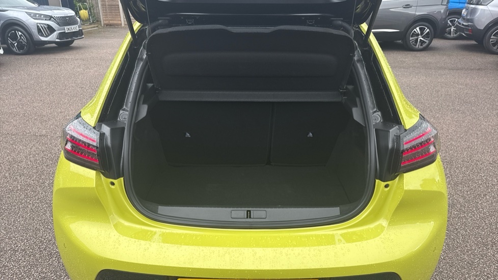 Peugeot 208 Gt Yellow #4