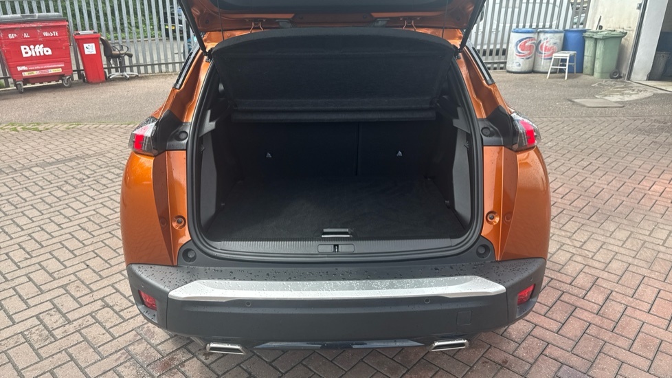 Peugeot 2008 Gt Orange #4