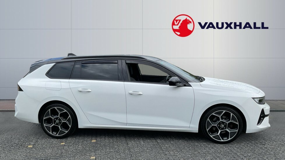 Vauxhall Astra Ultimate White #5
