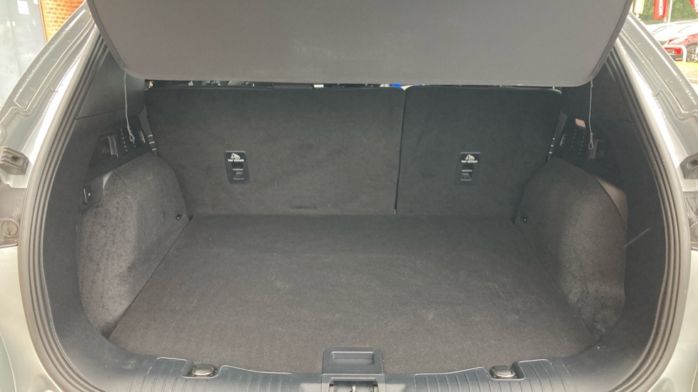 Ford Kuga Vignale Silver #4
