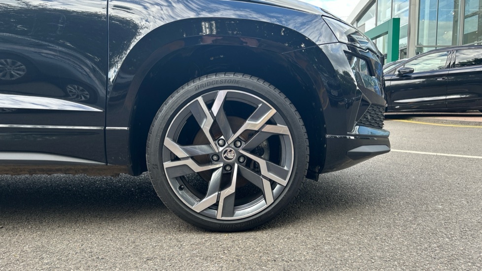 Skoda Karoq Sportline Black #5