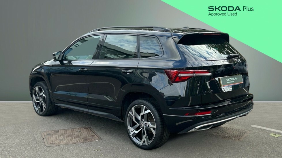 Skoda Karoq Sportline Black #3