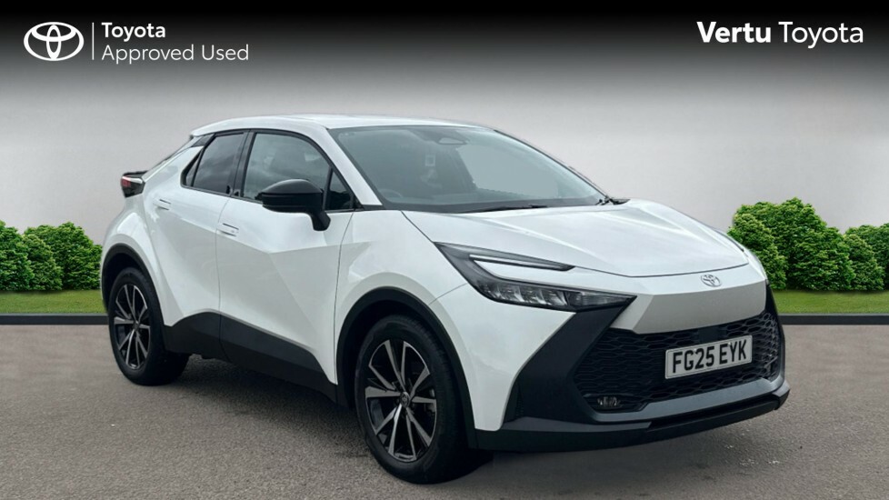 Toyota C-Hr Design White