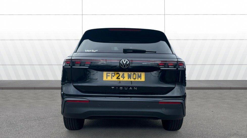 Volkswagen Tiguan Match Black #6